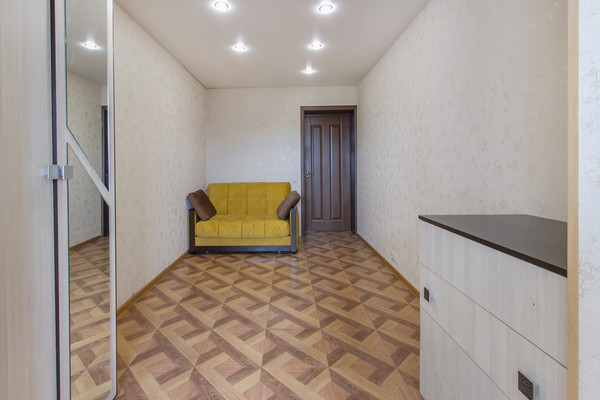 Продам трехкомнатную (3-комн.) квартиру, Спортивная наб, 13, Воронеж г