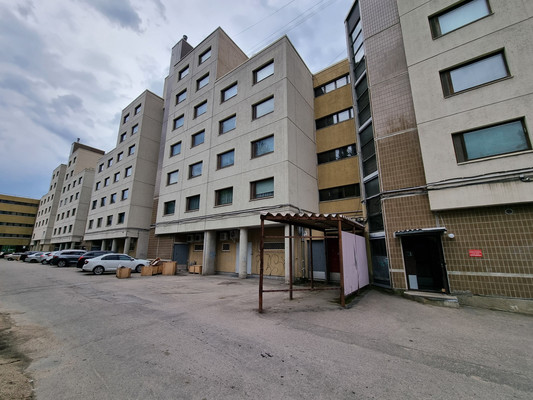 Продам торговое помещение 111,8 м2, Героев ул, 2, Костомукша г