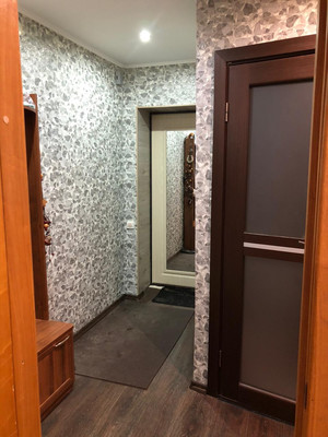 Продам двухкомнатную (2-комн.) квартиру, Псковская ул, 18, Великий Новгород г