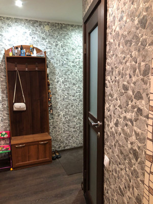 Продам двухкомнатную (2-комн.) квартиру, Псковская ул, 18, Великий Новгород г