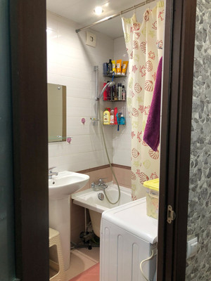 Продам двухкомнатную (2-комн.) квартиру, Псковская ул, 18, Великий Новгород г