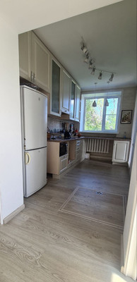 Продам трехкомнатную (3-комн.) квартиру, Дружбы ул, 15, Сторожевск с