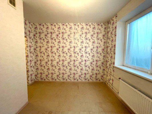 Продам однокомнатную (1-комн.) квартиру, Орджоникидзе (Львовский мкр.) ул, 2к2, Подольск г