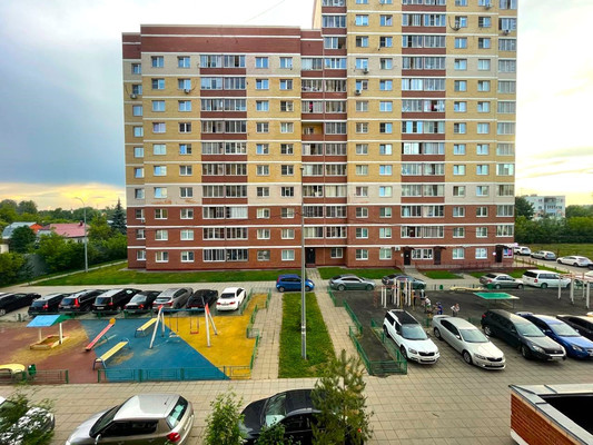 Продам однокомнатную (1-комн.) квартиру, Орджоникидзе (Львовский мкр.) ул, 2к2, Подольск г
