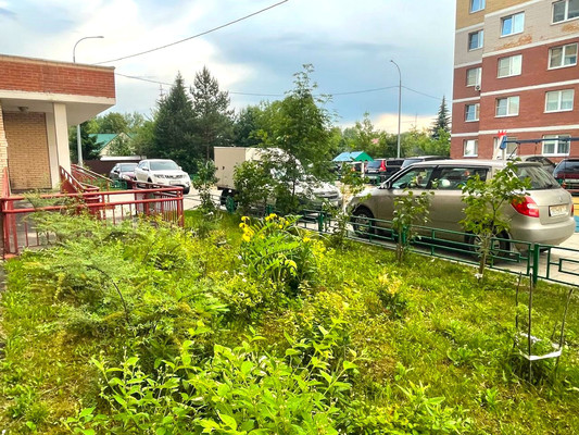 Продам однокомнатную (1-комн.) квартиру, Орджоникидзе (Львовский мкр.) ул, 2к2, Подольск г