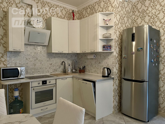 Продам трехкомнатную (3-комн.) квартиру, Виноградная ул, 19, Беранда с
