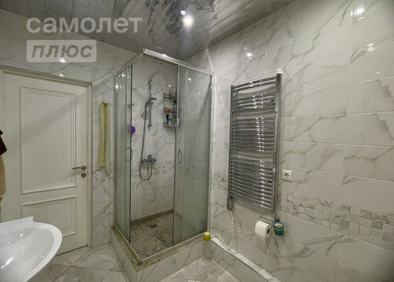 Продам трехкомнатную (3-комн.) квартиру, Виноградная ул, 19, Беранда с