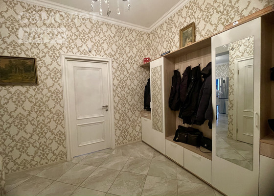 Продам трехкомнатную (3-комн.) квартиру, Виноградная ул, 19, Беранда с