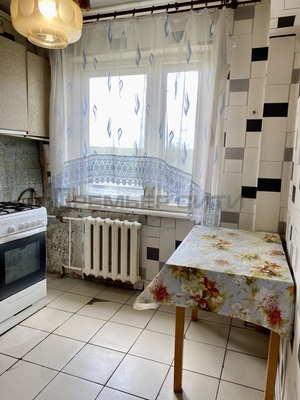 Продам двухкомнатную (2-комн.) квартиру, Николо-Козинская ул, 73, Калуга г