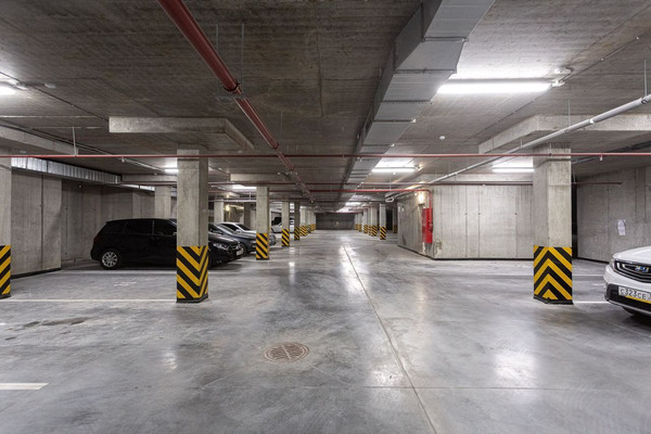 Продам двухкомнатную (2-комн.) квартиру, Орудийная ул, 32В, Калининград г