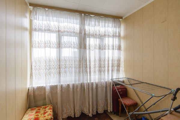 Продам трехкомнатную (3-комн.) квартиру, Днепропетровская ул, 46, Ростов-на-Дону г