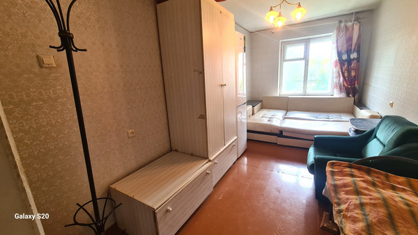 Продам двухкомнатную (2-комн.) квартиру, 16, Лесные Поляны п