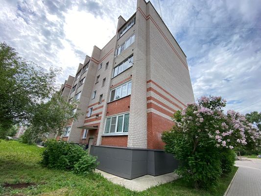 Продам двухкомнатную (2-комн.) квартиру, Советская (Нововятский) ул, 95, Киров г