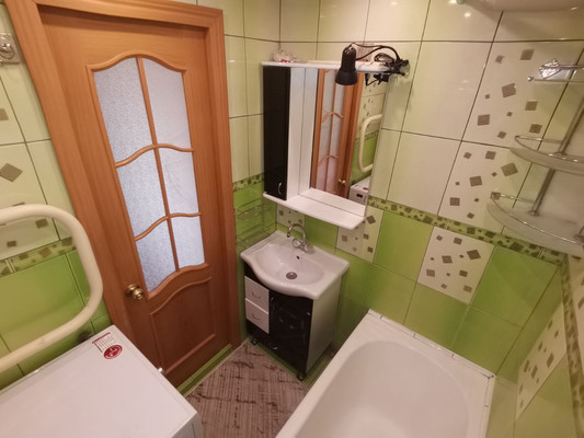 Сдам двухкомнатную (2-комн.) квартиру, Дикопольцева ул, 31к6, Комсомольск-на-Амуре г