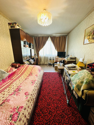 Продам трехкомнатную (3-комн.) квартиру, Клубный пер, 4, Краснозатонский пгт