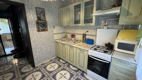 Продам многокомнатную квартиру, Маршала Кошевого ул, 36, Волгодонск г