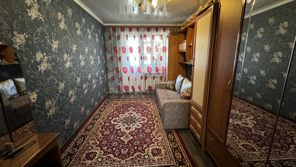 Продам многокомнатную квартиру, Маршала Кошевого ул, 36, Волгодонск г
