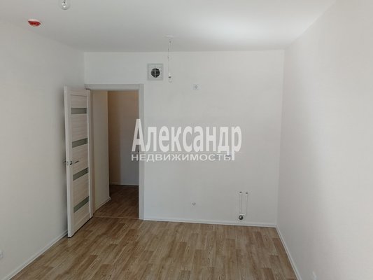 Сдам коммерческое помещение 21 м2, Муринская дор, 27к2, Санкт-Петербург г