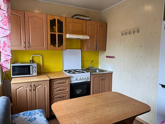 Продам трехкомнатную (3-комн.) квартиру, Ленина пр-кт, 41, Комсомольск-на-Амуре г