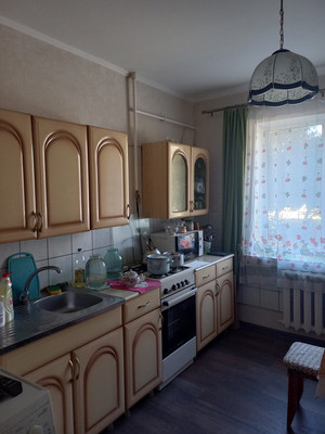 Продам многокомнатную квартиру, Энтузиастов ул, 46а, Волгодонск г