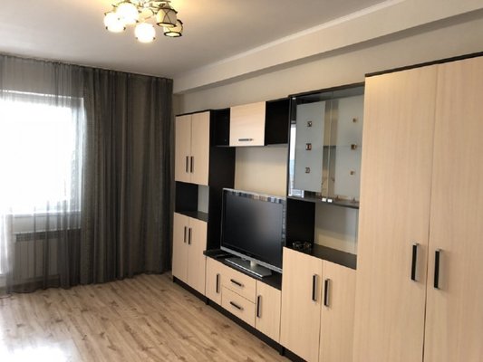 Сдам двухкомнатную (2-комн.) квартиру, Орджоникидзе ул, 34, Кимры г