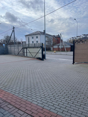 Сдам торговое помещение 720,5 м2, Ю.Гагарина ул, 98, Калининград г