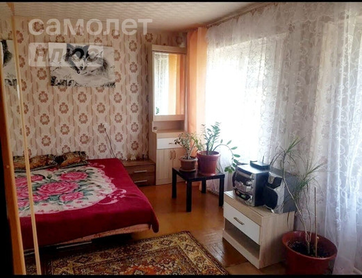 Продам двухкомнатную (2-комн.) квартиру, им. Космонавта Гагарина ул, 99, Краснодар г