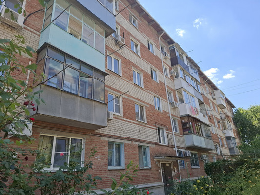 Продам двухкомнатную (2-комн.) квартиру, им. Тургенева ул, 118, Краснодар г