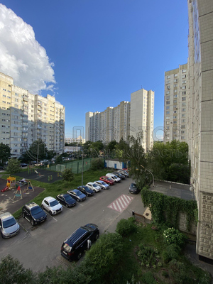 Продам однокомнатную (1-комн.) квартиру, Привольная ул, 13к1, Москва г