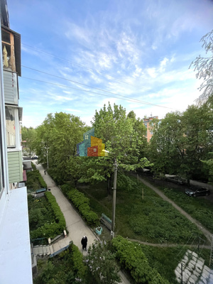 Продам двухкомнатную (2-комн.) квартиру, Мира ул, д.30, Алексин г