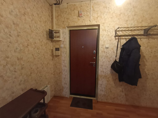 Продам трехкомнатную (3-комн.) квартиру, Горького ул, 7, Фрязино г