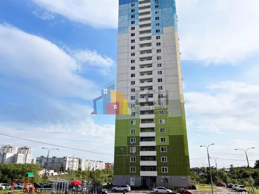 Продам трехкомнатную (3-комн.) квартиру, Хворостухина ул, д.19, Тула г