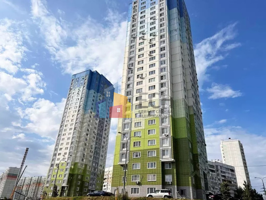 Продам трехкомнатную (3-комн.) квартиру, Хворостухина ул, д.19, Тула г