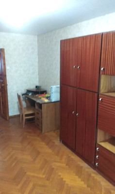 Продам трехкомнатную (3-комн.) квартиру, Ленина пр-кт, 51, Новороссийск г