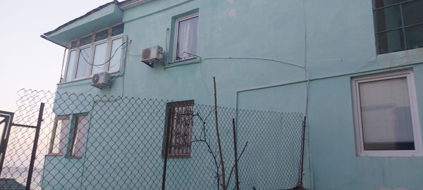 Продам однокомнатную (1-комн.) квартиру, Лазурная ул, 25Б, Отрадное пгт
