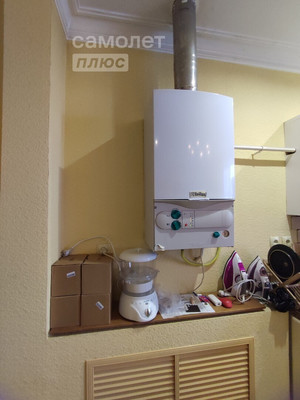Продам трехкомнатную (3-комн.) квартиру, 34-й мкр, 11/1, Октябрьский г