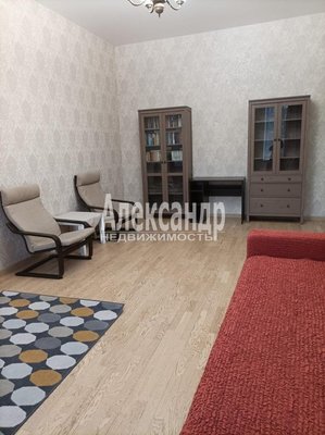 Сдам многокомнатную квартиру, Большой В.О. пр-кт, д. 63/17, Санкт-Петербург г