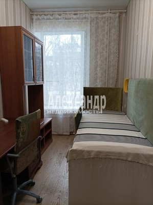 Сдам многокомнатную квартиру, Большой В.О. пр-кт, д. 63/17, Санкт-Петербург г