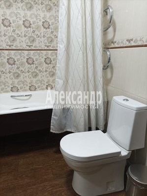 Сдам многокомнатную квартиру, Большой В.О. пр-кт, д. 63/17, Санкт-Петербург г