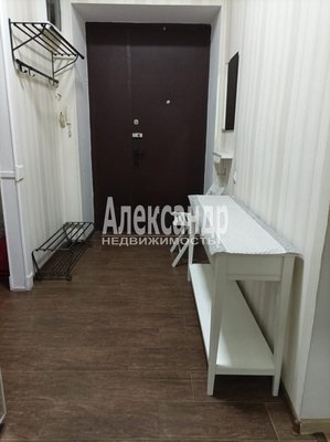 Сдам многокомнатную квартиру, Большой В.О. пр-кт, д. 63/17, Санкт-Петербург г