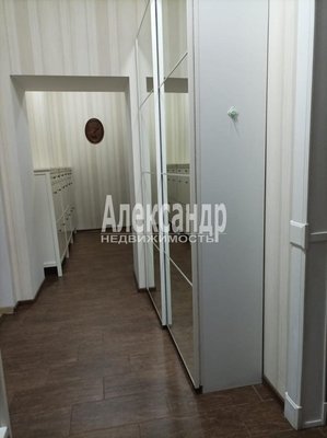 Сдам многокомнатную квартиру, Большой В.О. пр-кт, д. 63/17, Санкт-Петербург г