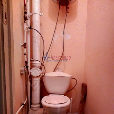 Продам однокомнатную (1-комн.) квартиру, Большая Каменная ул, д. 5А, Выборг г