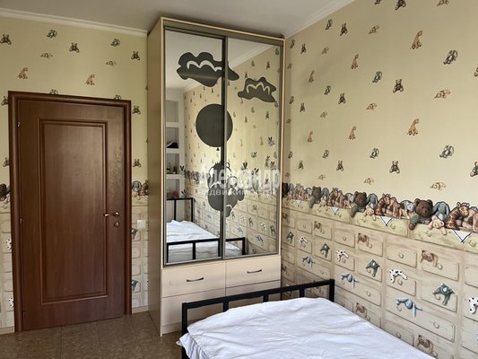 Продам трехкомнатную (3-комн.) квартиру, Александровская ул, д. 79 корп. 2, Всеволожск г