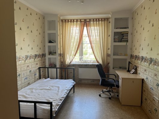 Продам трехкомнатную (3-комн.) квартиру, Александровская ул, д. 79 корп. 2, Всеволожск г