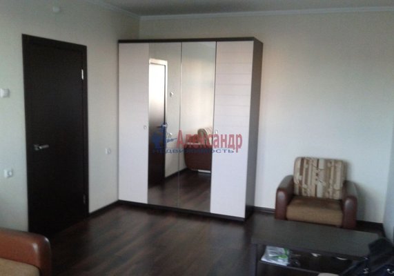 Сдам однокомнатную (1-комн.) квартиру, Луначарского пр-кт, д. 15 корп. 1, Санкт-Петербург г