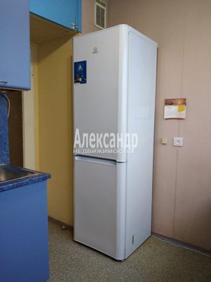 Сдам однокомнатную (1-комн.) квартиру, Серебристый б-р, д. 28 корп. 1, Санкт-Петербург г