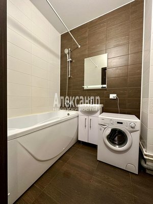Продам однокомнатную (1-комн.) квартиру, Кузнецовская ул, 58к1, Санкт-Петербург г