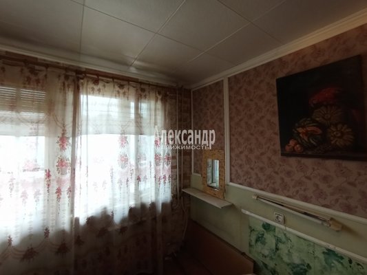 Продам трехкомнатную (3-комн.) квартиру, Коллонтай ул, д. 32 корп. 1, Санкт-Петербург г