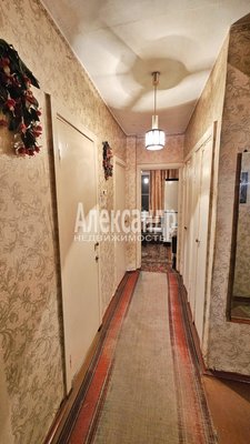 Продам двухкомнатную (2-комн.) квартиру, Московский пр-кт, д. 2, Выборг г