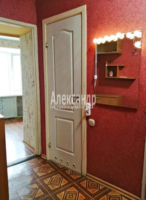 Продам двухкомнатную (2-комн.) квартиру, Ленина ул, д. 5а, Лахденпохья г